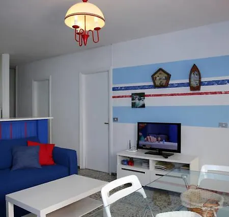別荘 Apartamento Oceanfront Adeje アデヘ